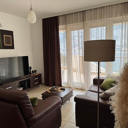 J&M Apartment Kotor Buitenkant foto